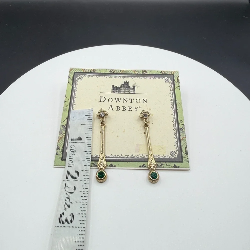Downton Abbey Gold Tone Green Crystal Art Deco Drop Dangle Earrings Costume